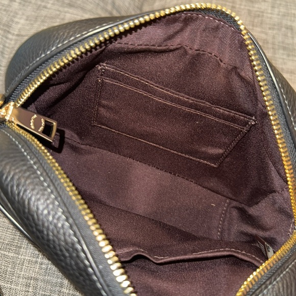 Coach Bag Small Black Pebbled Leather Camera Crossbody Bag - Picture 10 of 17